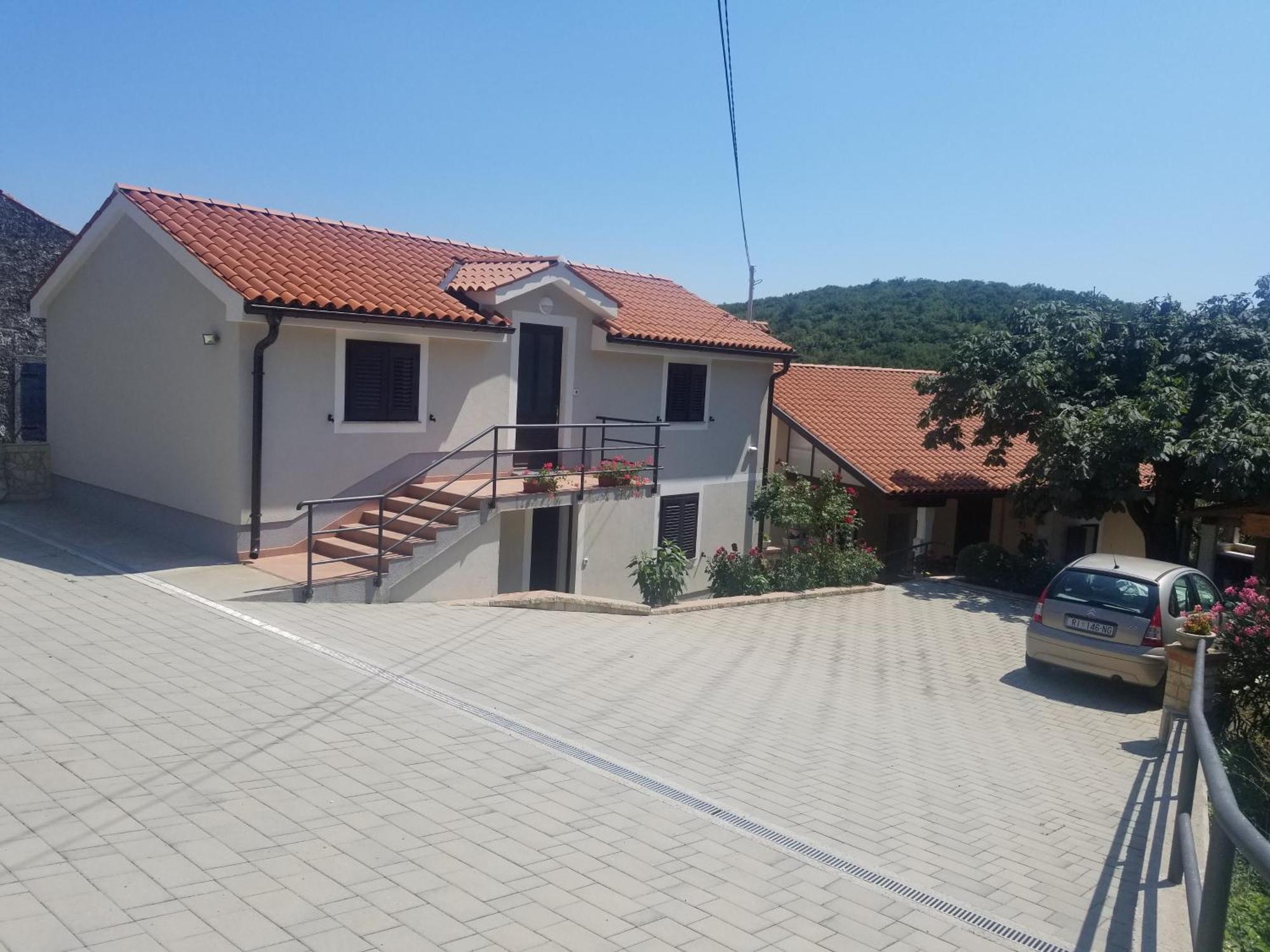 Apartment Podini Брсеч Экстерьер фото
