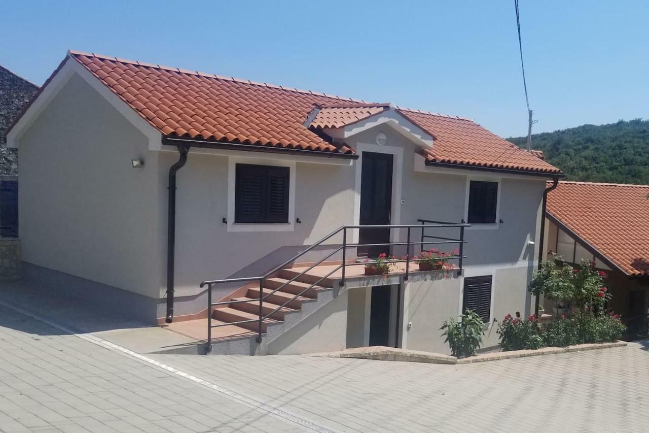 Apartment Podini Брсеч Экстерьер фото